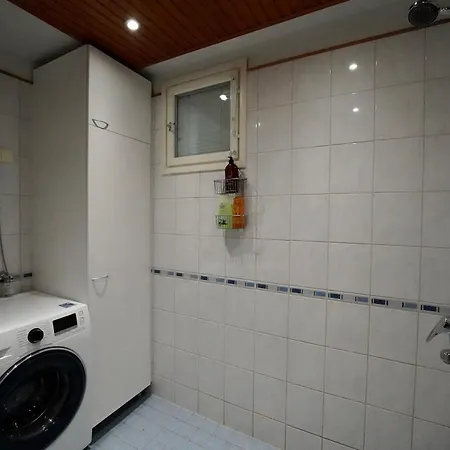 Cozy 2bdr With Sauna Apartmán *