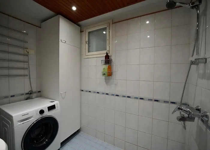 Cozy 2bdr With Sauna דירה *